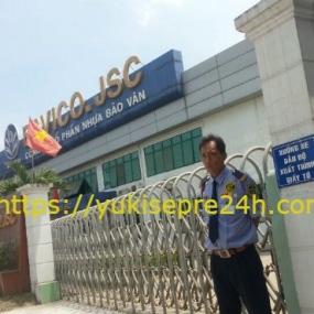 Bảo Vệ Yuki trực nhà máy sản xuất